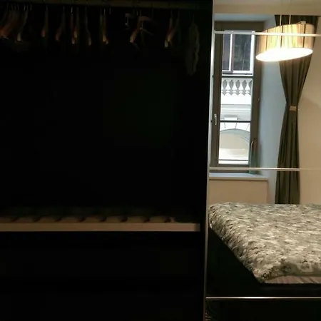 Large Cosy Downtown Flat In City Centre * Грац